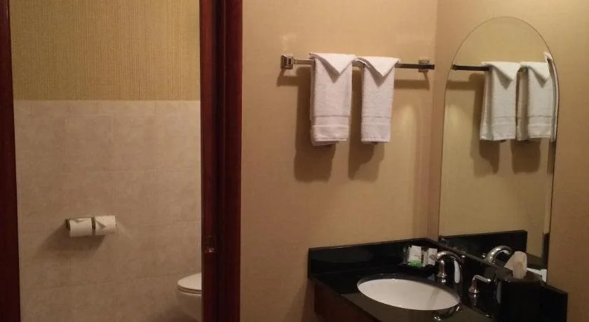 Pacer Inn & Suites Motel