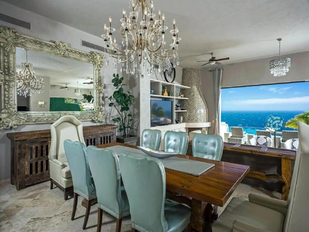Sunny Vacation Villa 92