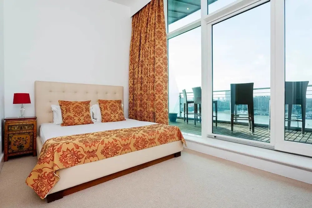 St Katharine's Dock Penthouse