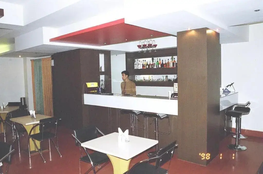 Hotel Fame City
