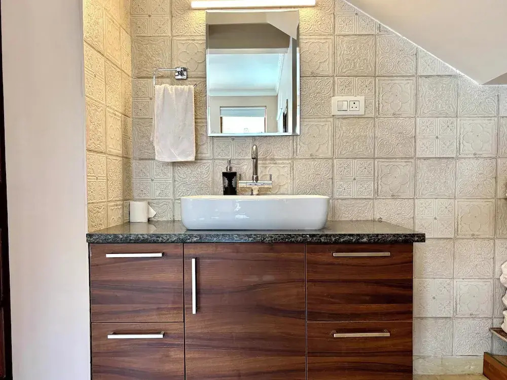 Luxury 4 Bedrooms Indepandent Villa