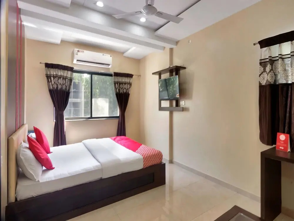 Fabhotel Krishna Regency