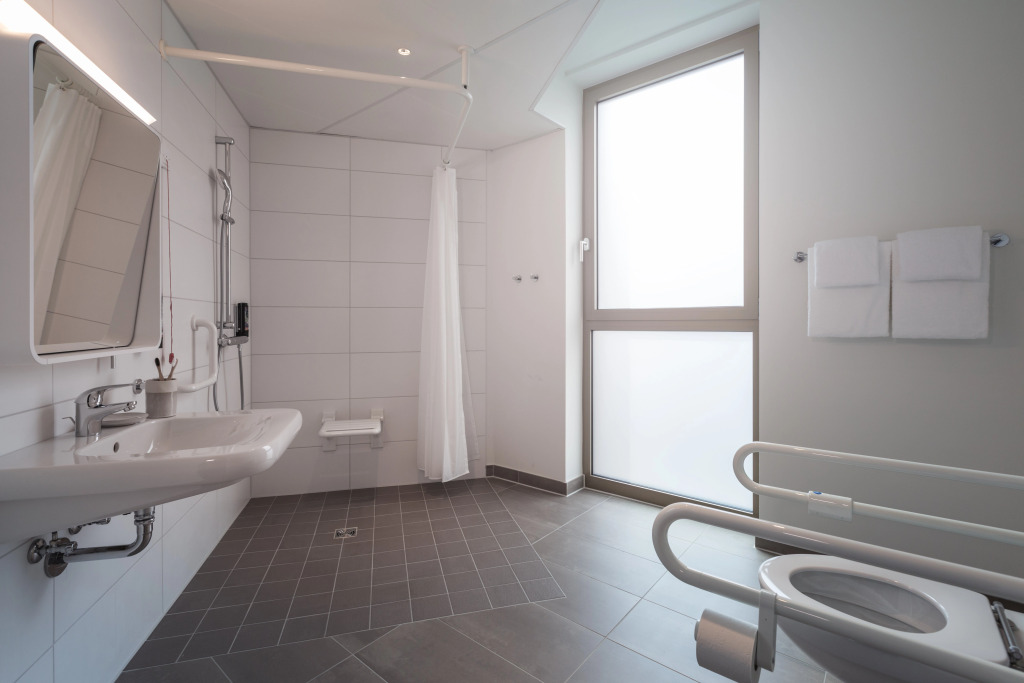 Holiday Inn - the niu Tab Dusseldorf Main Station by IHG