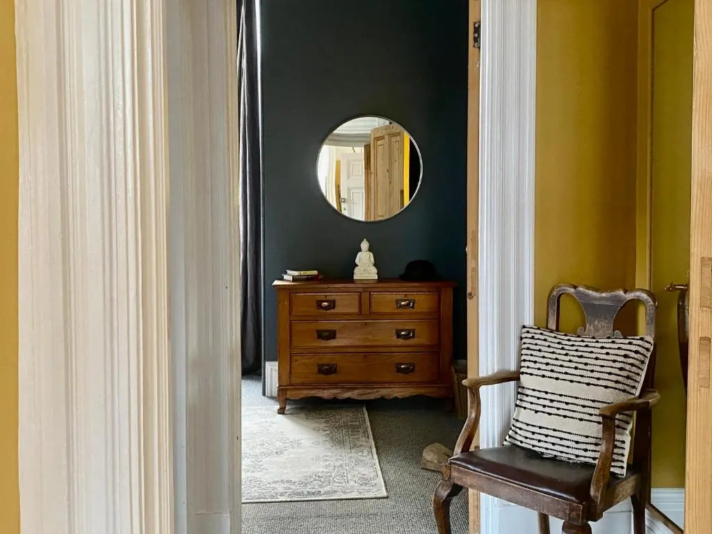 The Georgian Manor Apartment - Central Frome