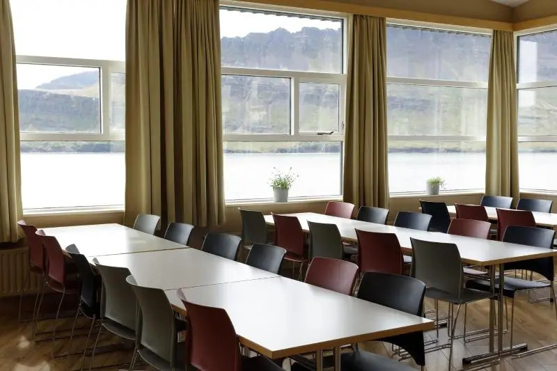 The Cliff Hotel