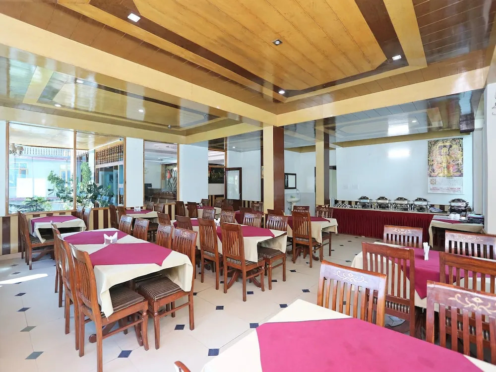 OYO 9684 Hotel Rudra Palace
