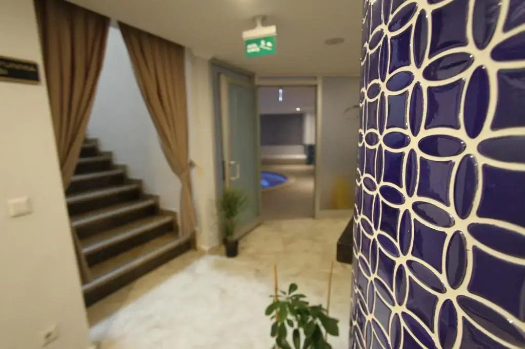 DEVREK OTEL
