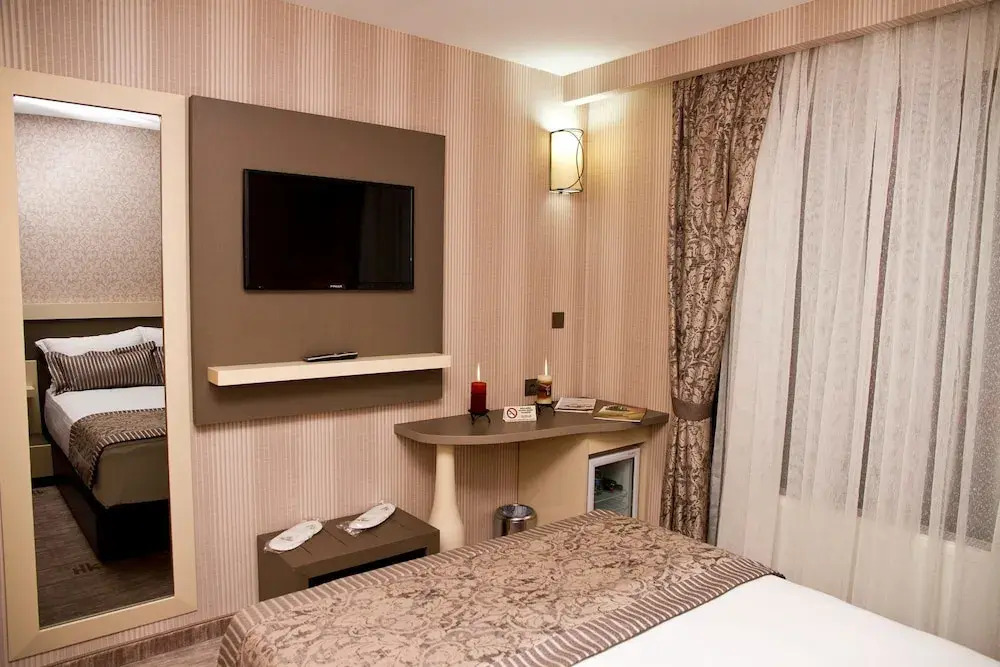 Hotel Karaca