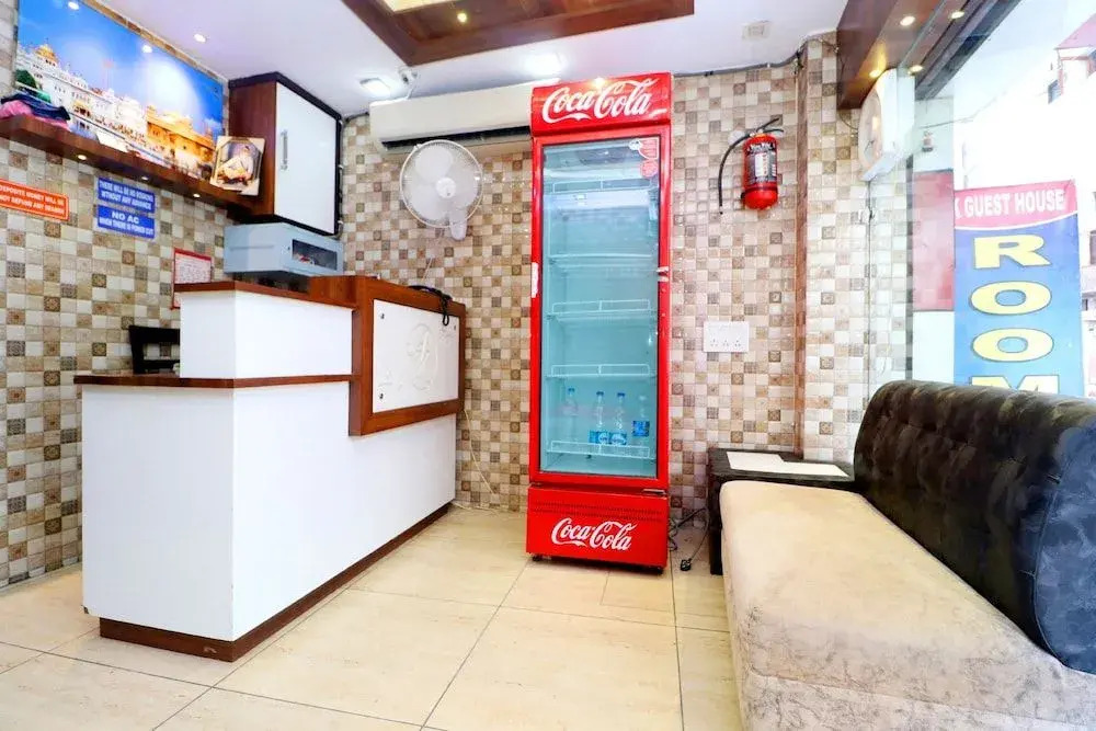 Oyo 40297 A K Guest House