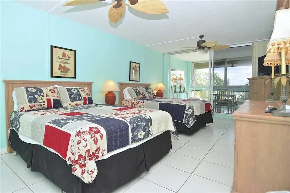 Palm Bay Club G46 - One Bedroom Condo