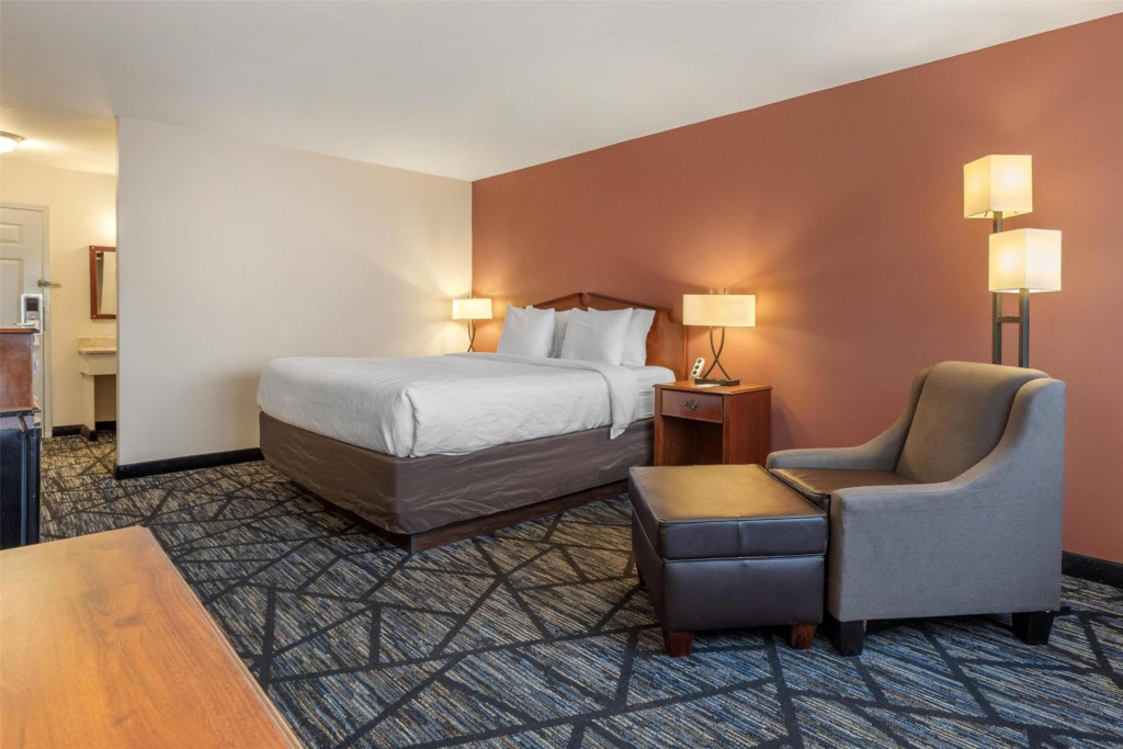 SureStay Plus Hotel by Best Western Auburn