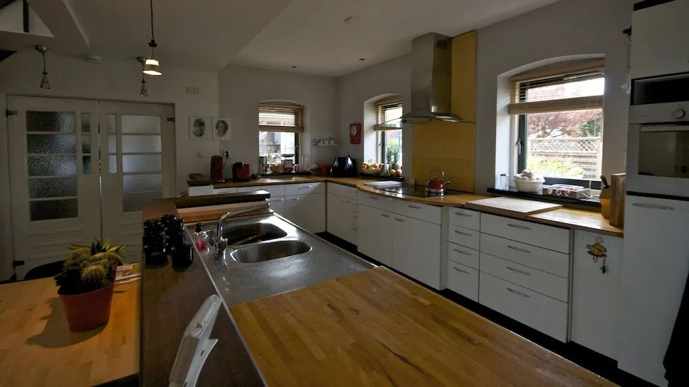 Bed&Breakfast Maasland