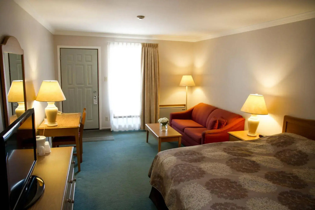 Rideau Heights Inn