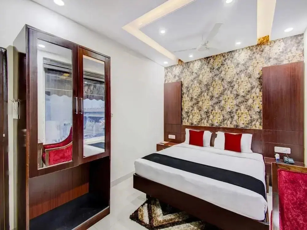 LRC Hotel & Banquet Zirakpur