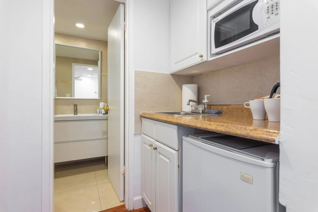 Girasole Apartments
