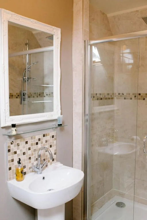 Prince of Wales - Townhouse