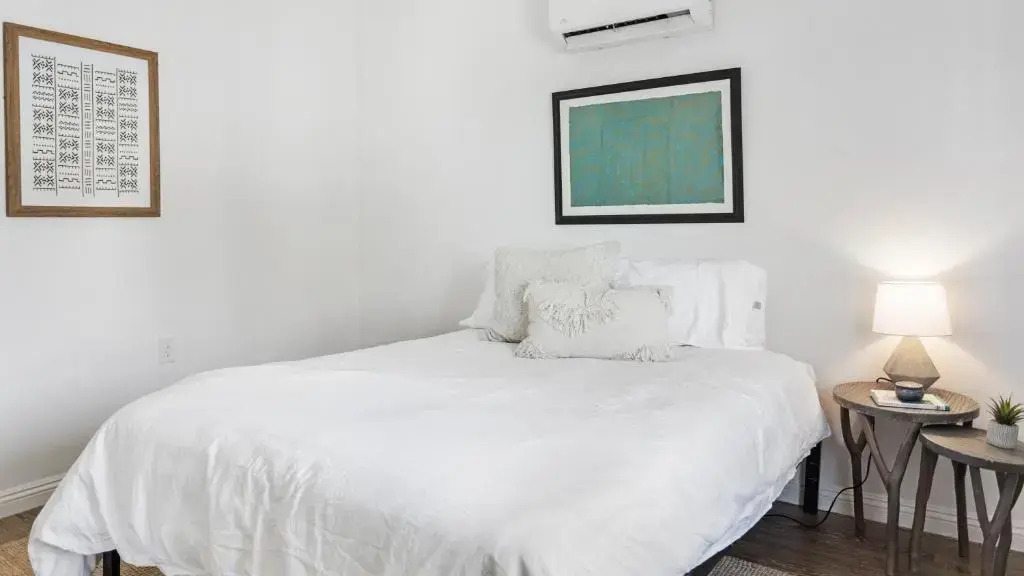 4BR Bungalow in Echo Park