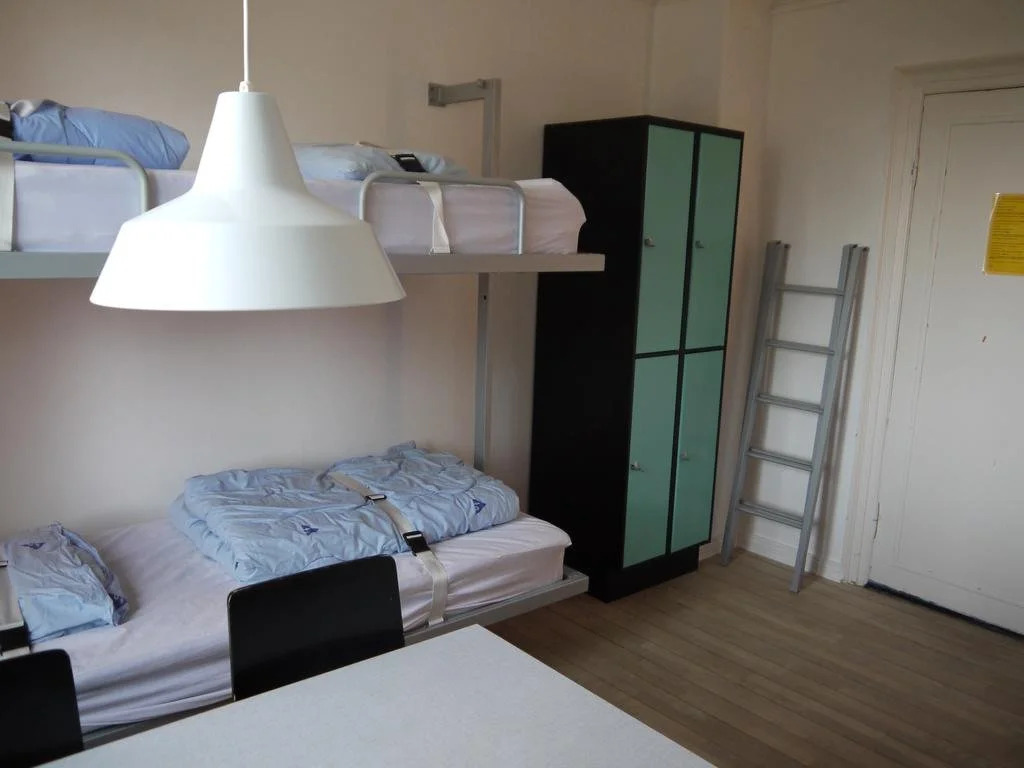 Femmasteren Hotel & Hostel