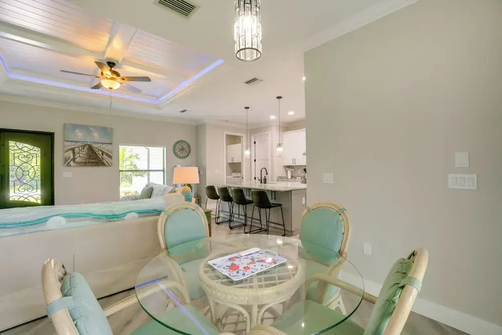 Golf Days & Beach Fun: Port Charlotte Home w/ Yard