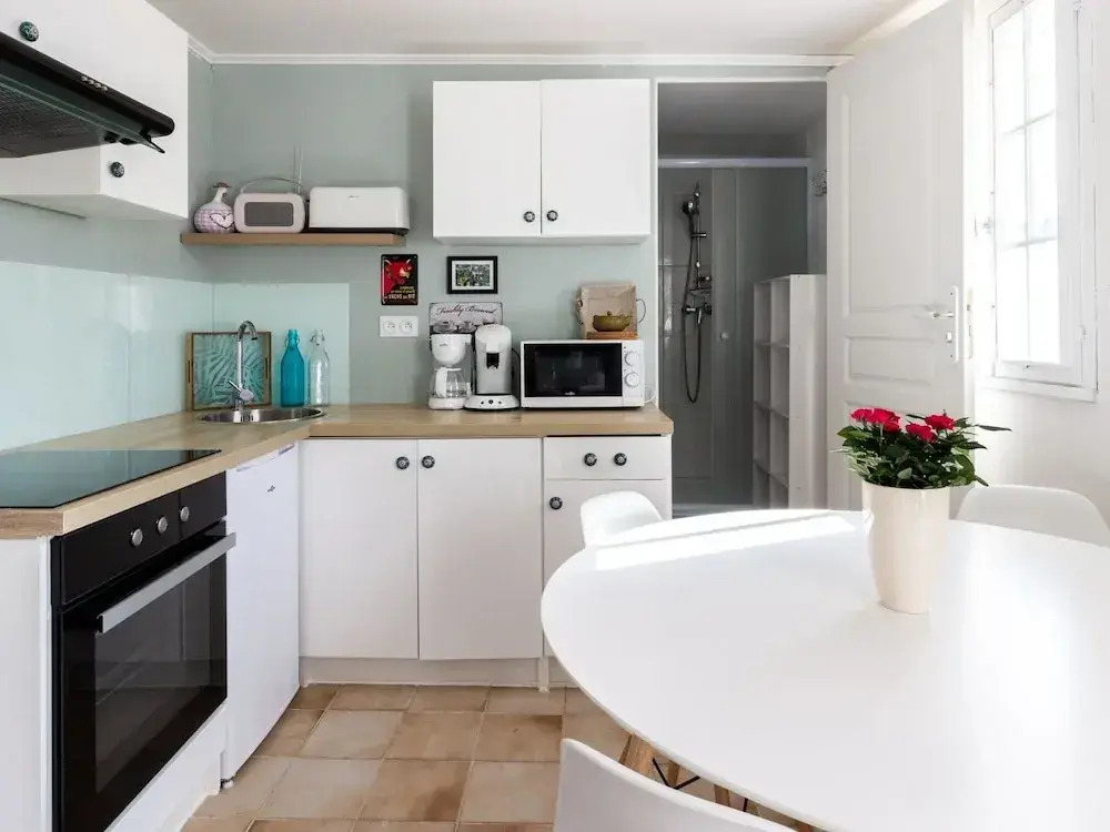 Holiday Home in Gargas Near Route des Ocres