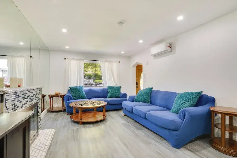 4 Mi to Nyc, Shared Yard: Englewood Apartment!