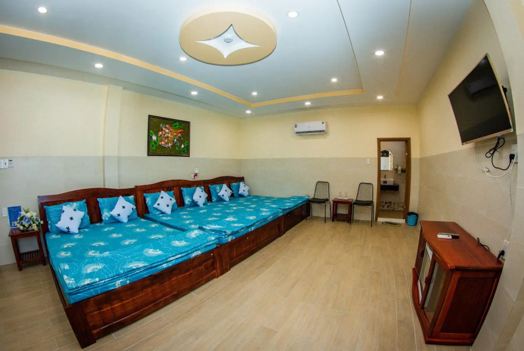Hotel Van Xuan 79