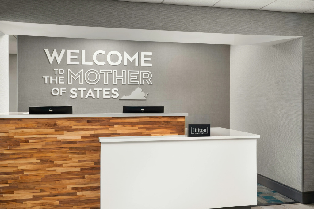 Hampton Inn Roanoke/Hollins - I-81