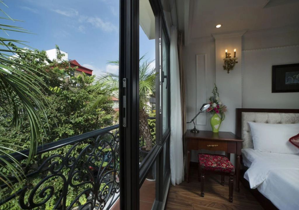 Golden Sail Hotel & Spa