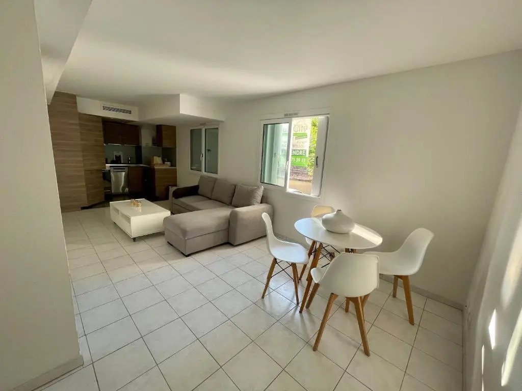 Appartement 47m2 à 100 m de la mer