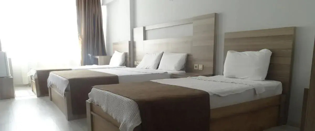 Renq Hotel