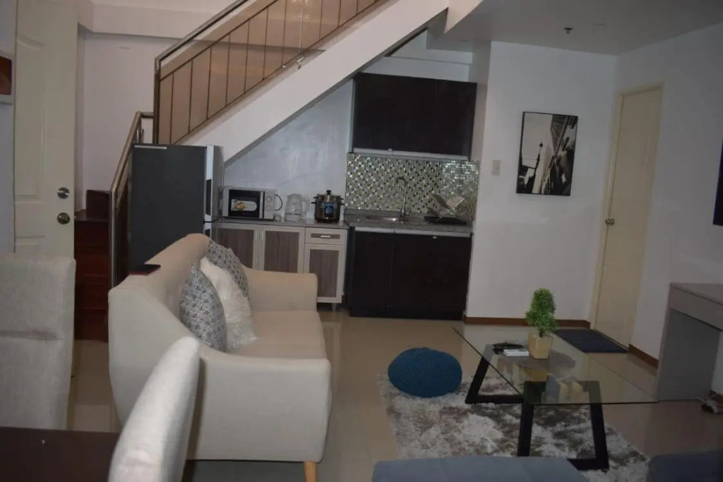 Affordable Makati APT