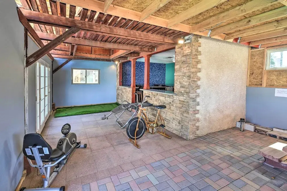 Elegant Home w/ Pool Table: 3 Mi to Vegas Strip!