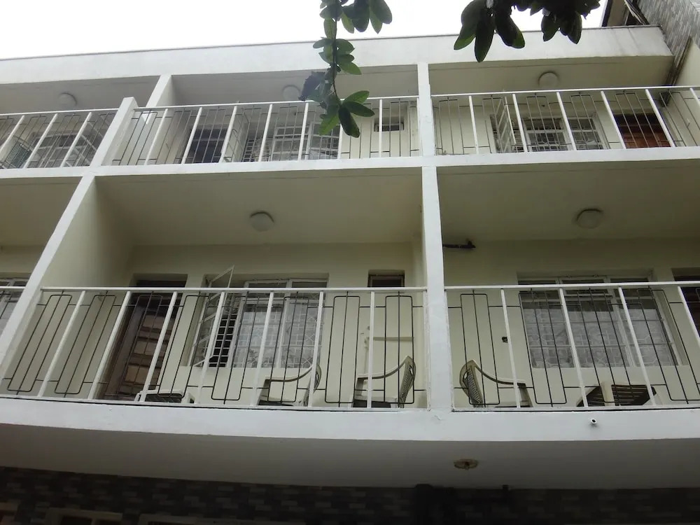 Mid Way Hotel