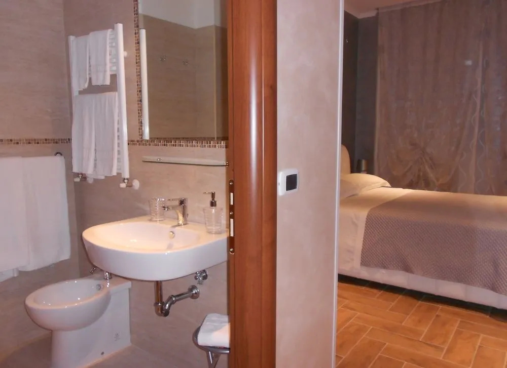 Starry Rome Guest House