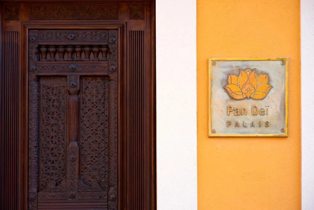 Airelles Pan Dei Palais