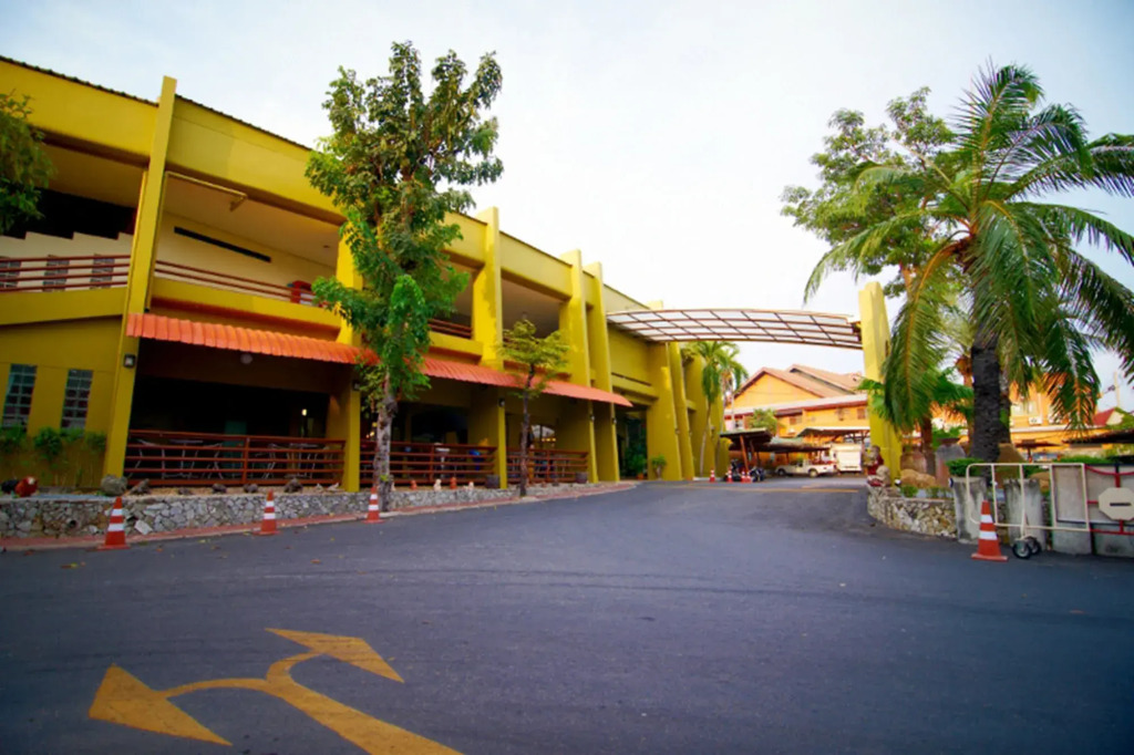 Peace Resort Pattaya