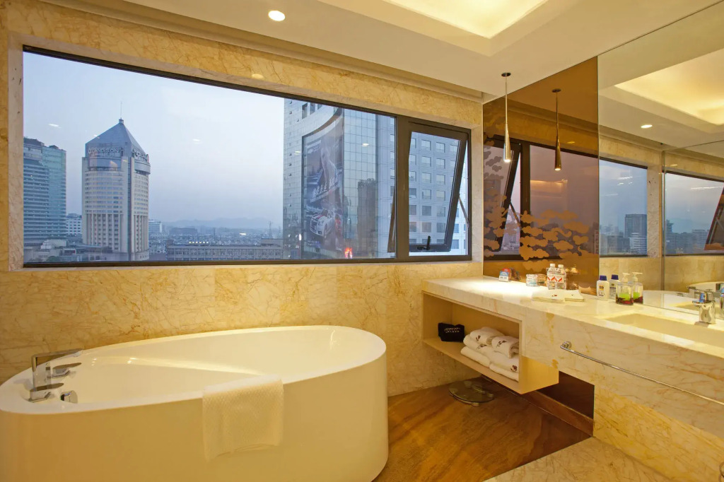 Hangzhou Tower Hotel