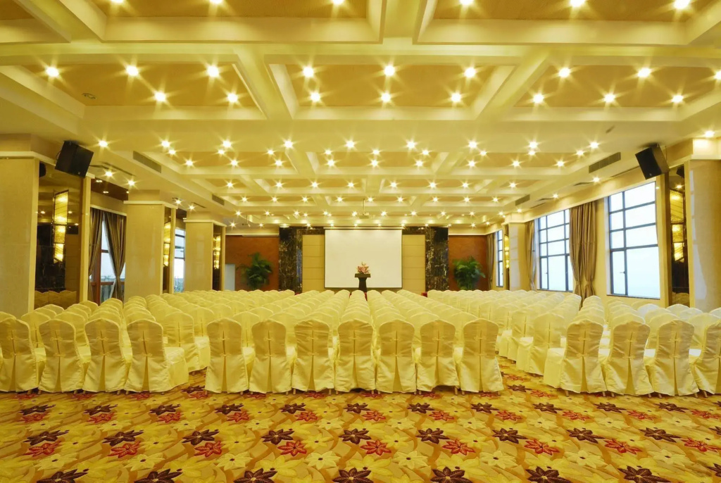 Boya Holiday Hotel
