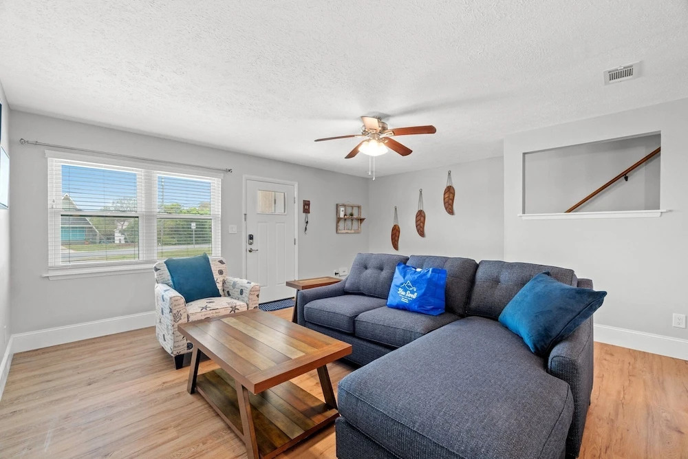 120 Palm Beach Dr A - La Casa Turquesa