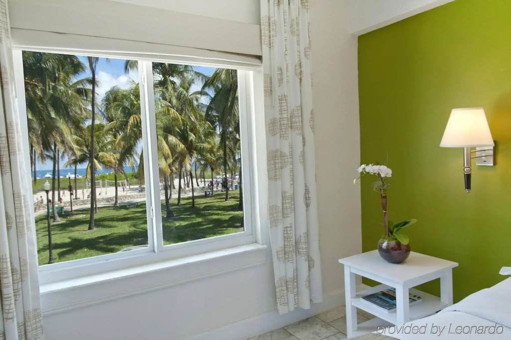 Beacon South Beach Hotel