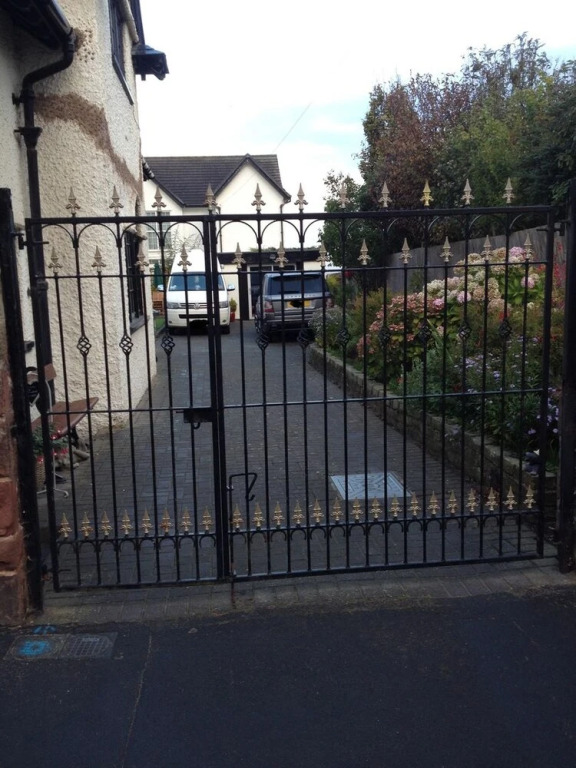 Seaways Cottage Hoylake