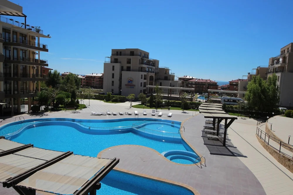Menada Luxor Apartments