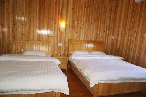 Yun Shui Yao Dong Bi Lou Hostel
