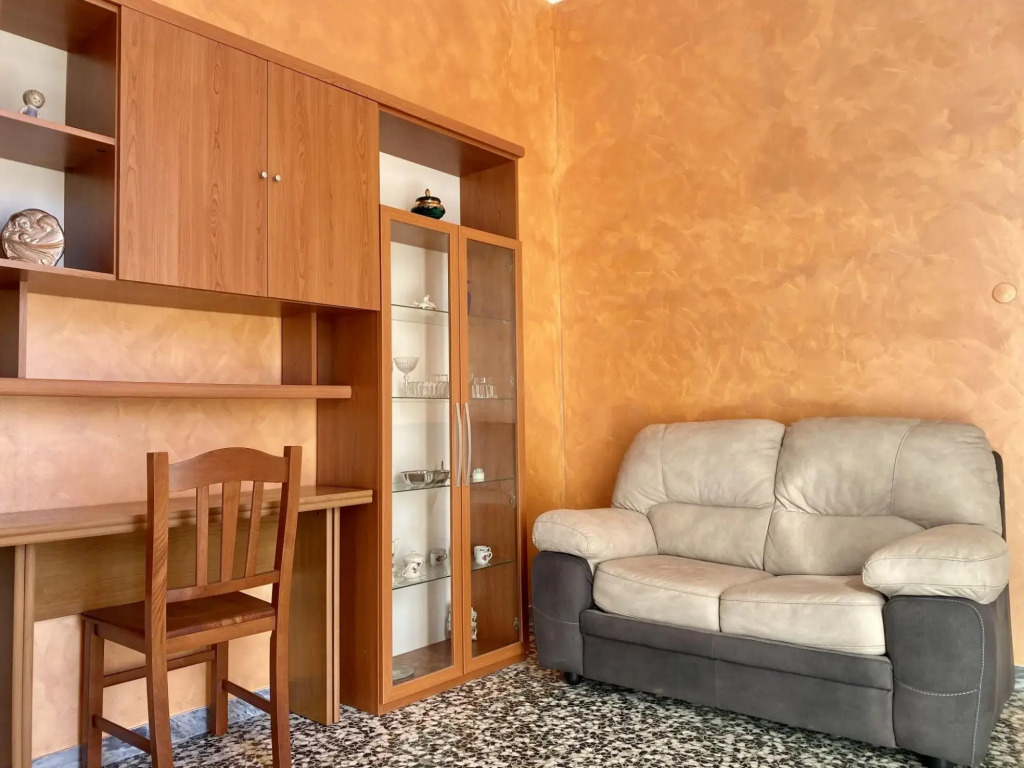 Rustic apartment,immersed in tranquility, a few steps from the city center and the old town-la Casa di Francesca