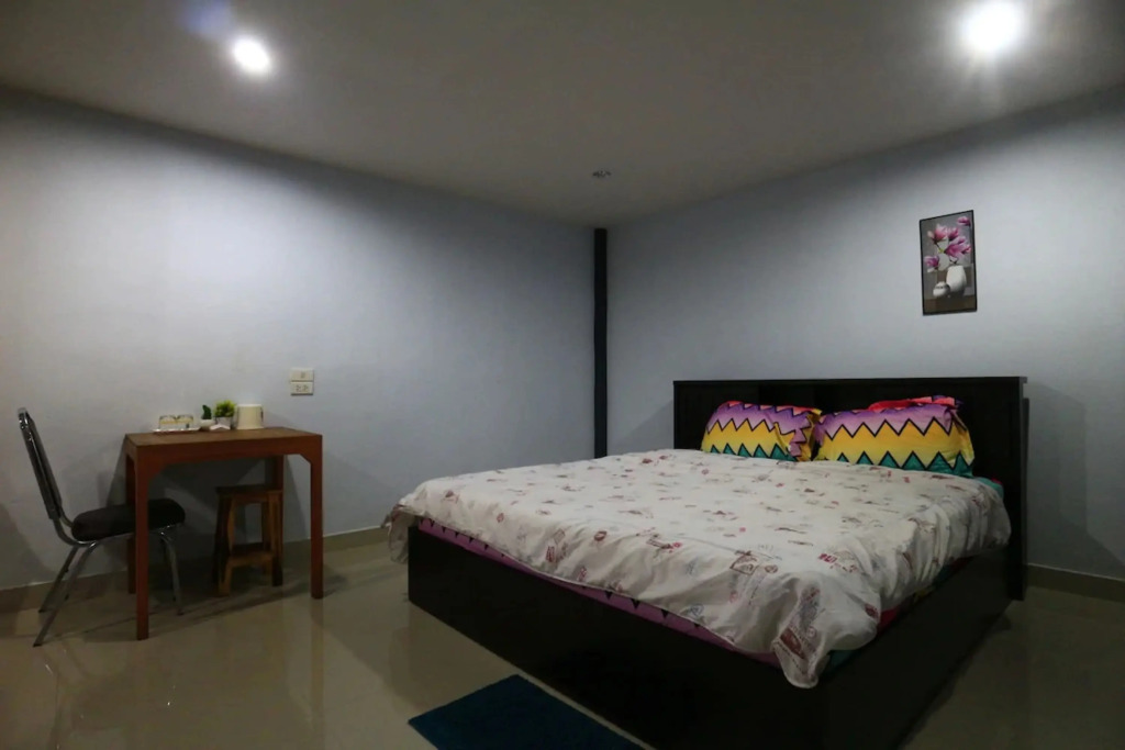 9G Room