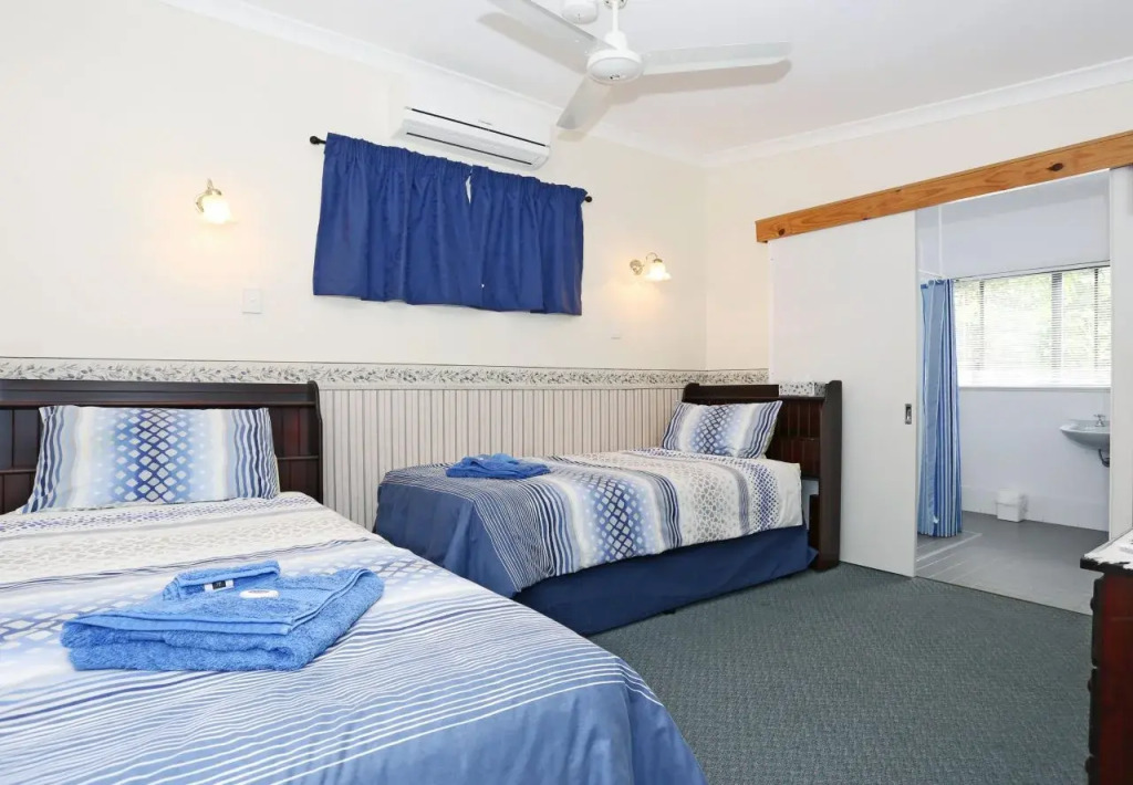 Jacaranda Guest House