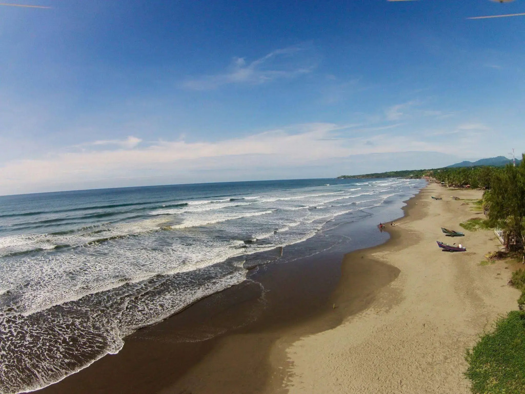Azul Surf Club
