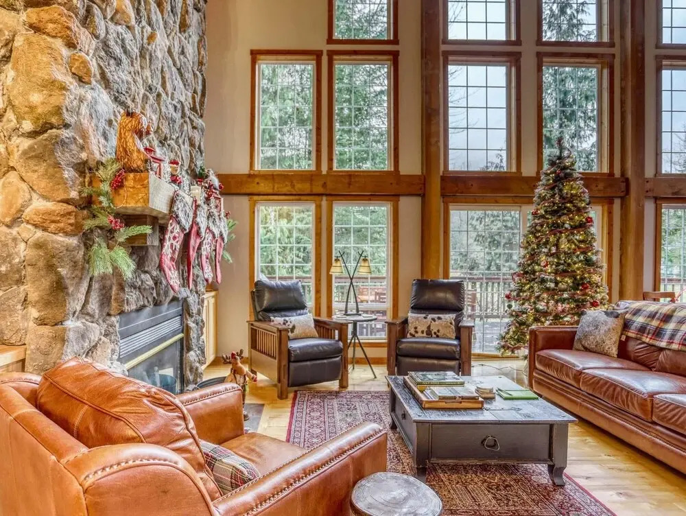 Lazy Bear Lodge