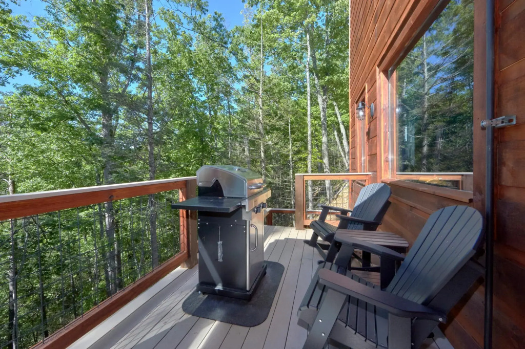Copper Creek Lodge in Gatlinburg
