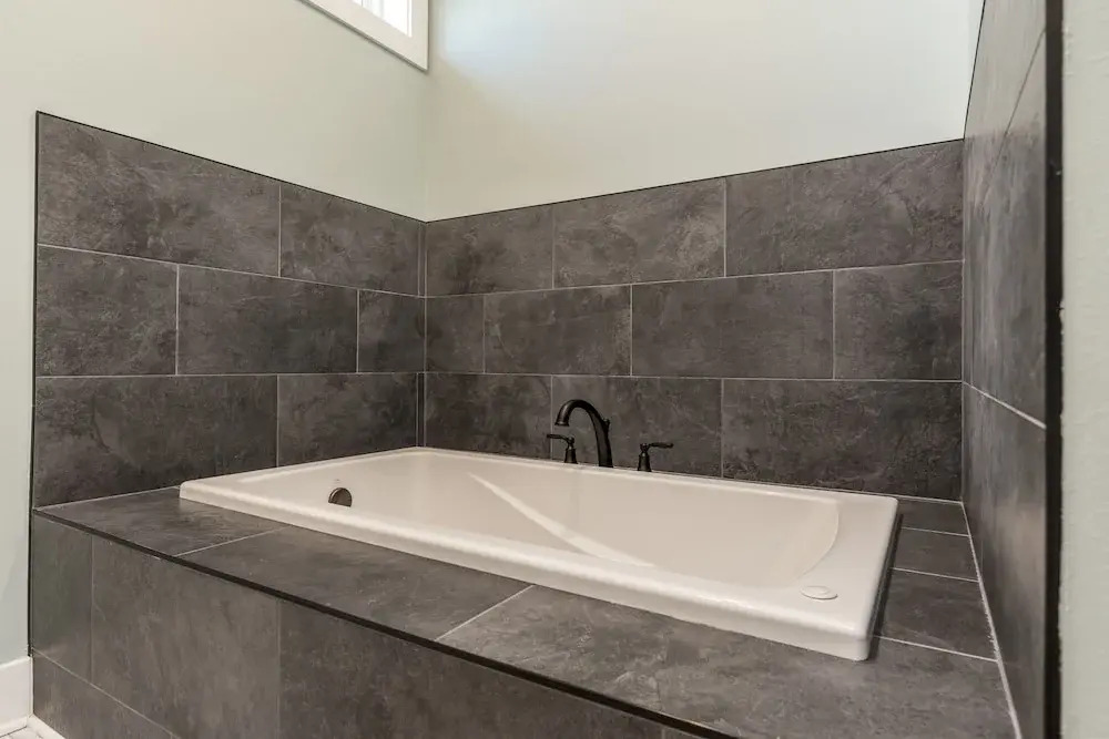 Bay Breeze - 2420 Bienville 4 Bedroom Home